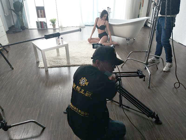 寶伊豐產(chǎn)品廣告片拍攝花絮 鏡頭下的精益求精